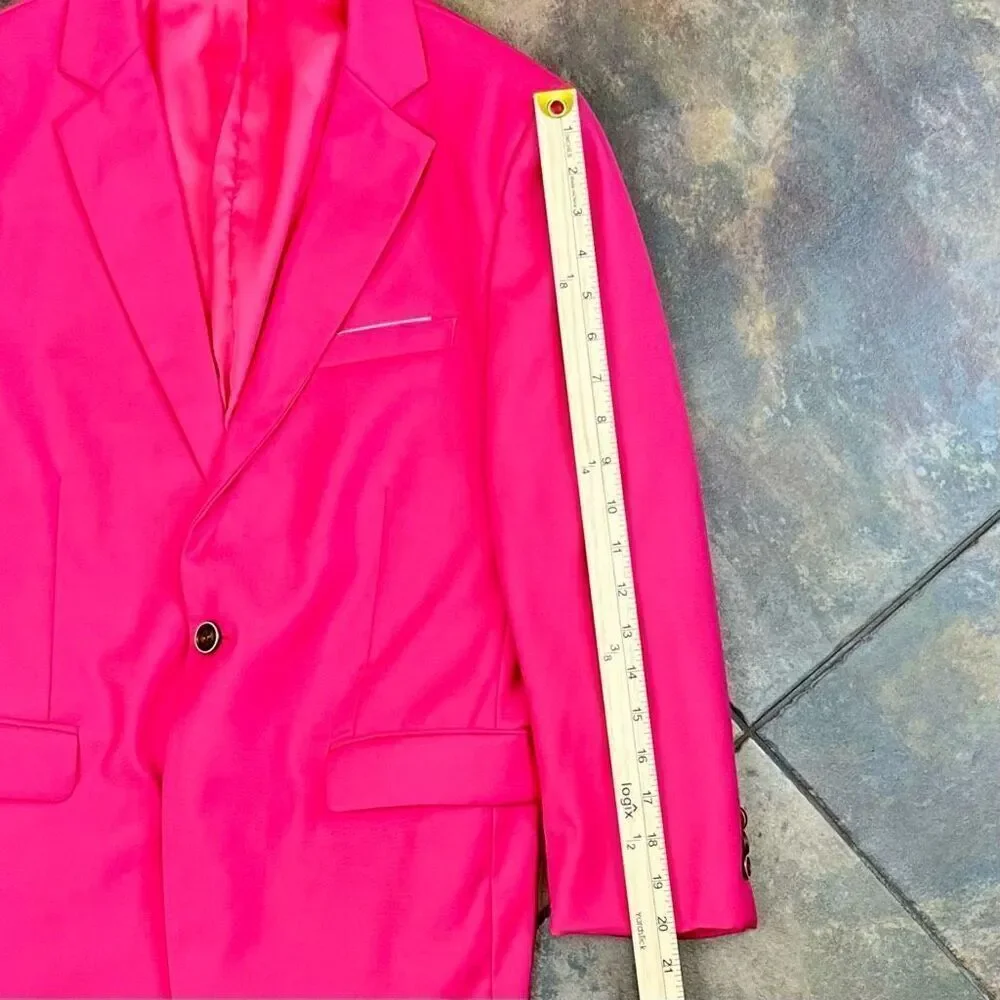 Men’s Formal Pink Suit Size XXS 32